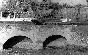 mail2.jpg (21302 bytes)