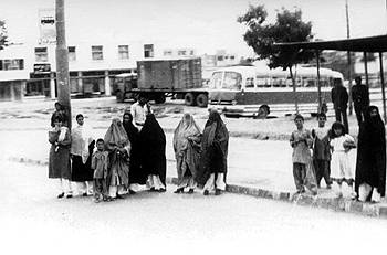 oni1.jpg (17517 bytes)