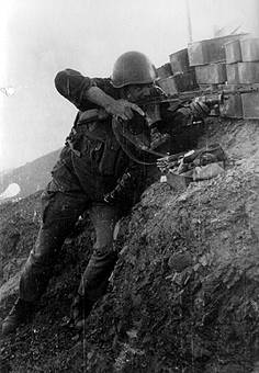 we4.jpg (17779 bytes)