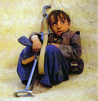 7oni.jpg (27275 bytes)