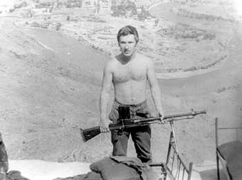 m1.jpg (11199 bytes)