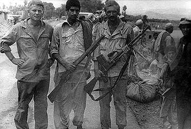 m2.jpg (22471 bytes)