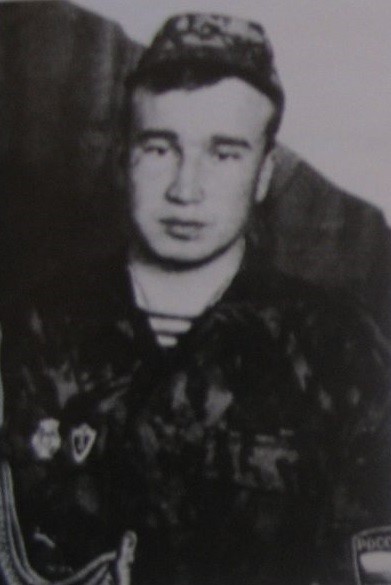 Памяти павших в
                  Чечне -