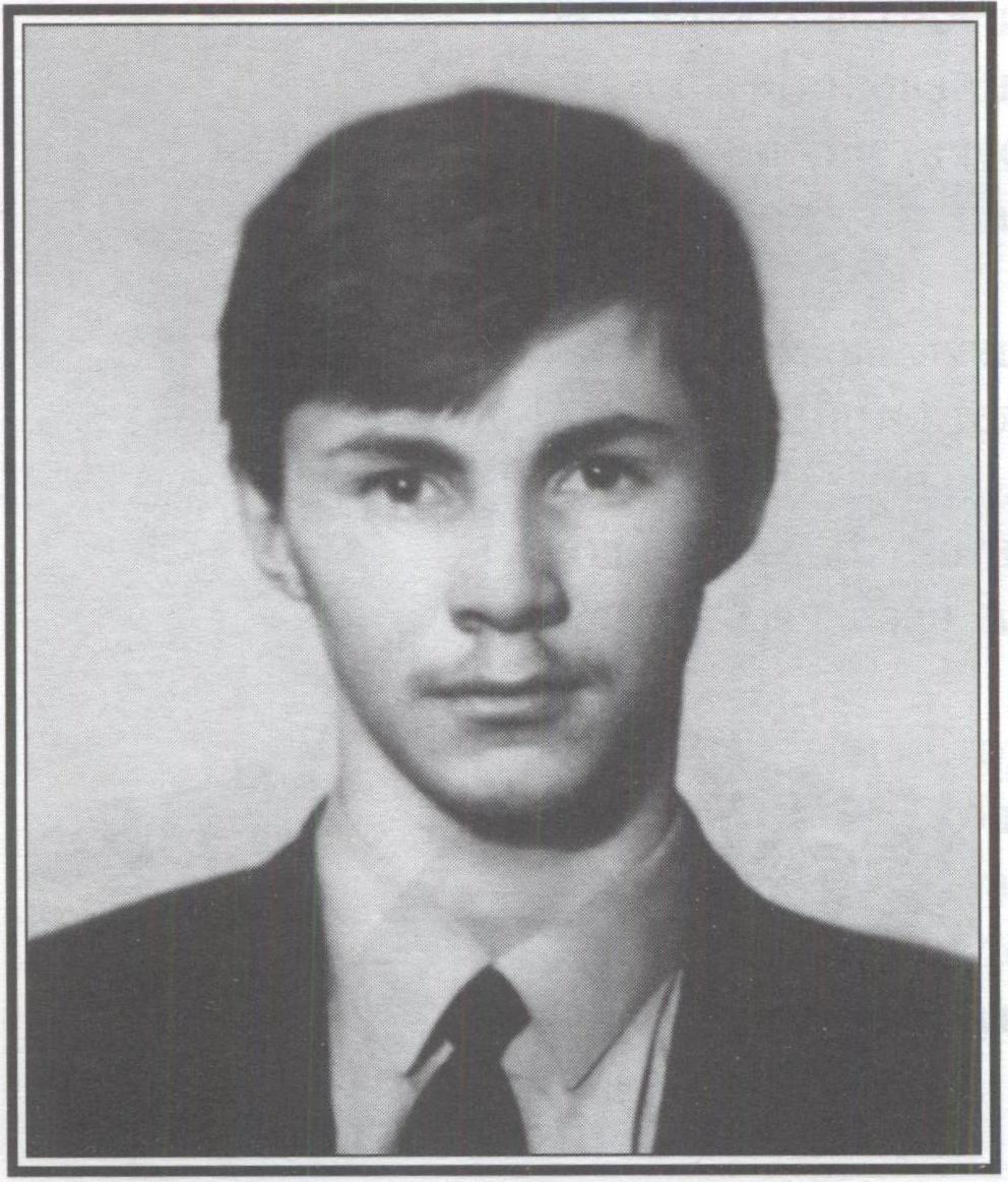 Памяти павших в
                  Чечне -