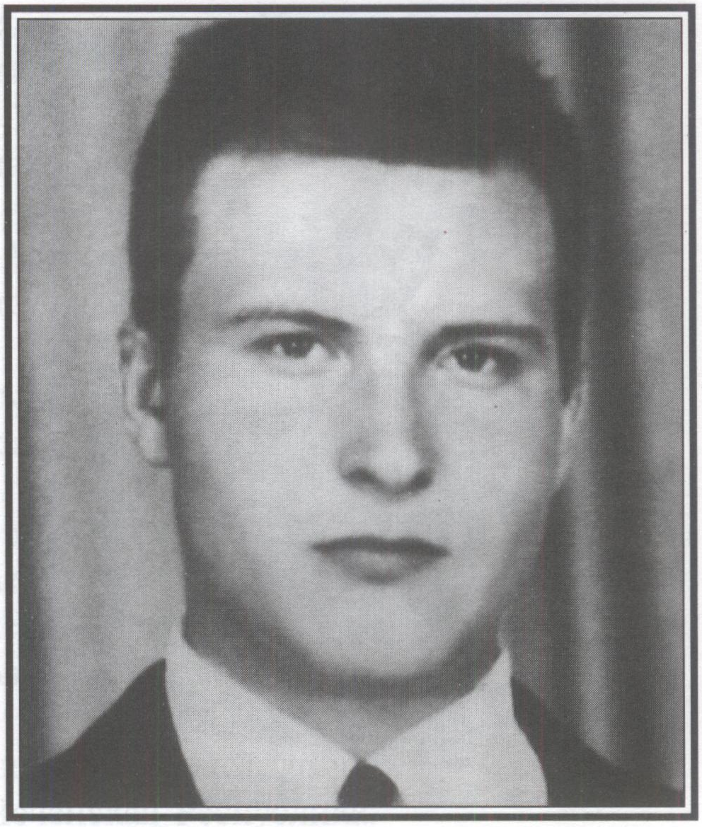 Памяти павших в
                  Чечне -