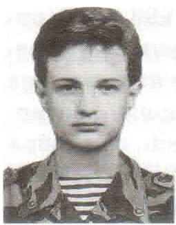 Памяти павших в
                  Чечне -