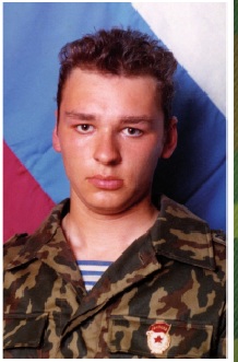 Памяти павших в
                  Чечне