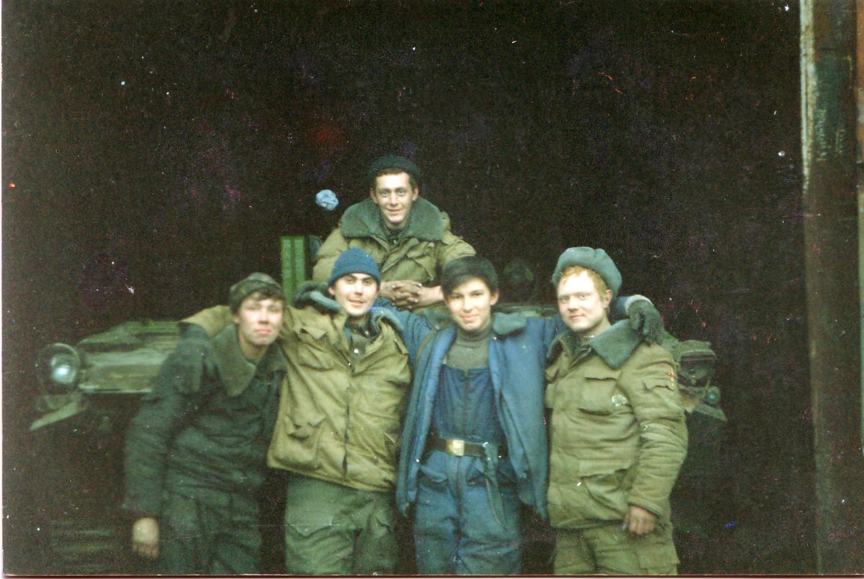 ШАПОШНИКОВ АЛЕКСАНДР
                  ВЛАДИМИРОВИЧ