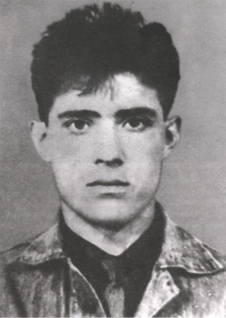 ВАЛИУЛЛИН ДИНАР
                  РАЛИФОВИЧ