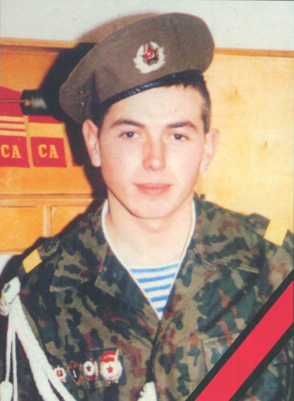 ВАЛИУЛЛИН ДИНАР
                  РАЛИФОВИЧ