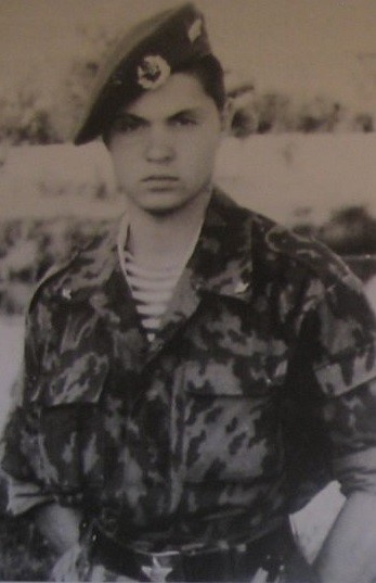 Памяти павших в
                  Чечне -