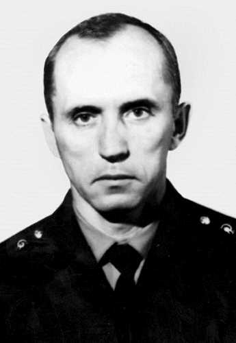 Памяти павших в
                  Чечне -