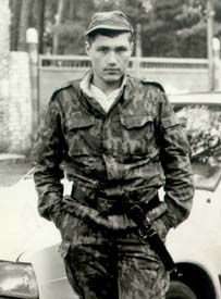 Памяти павших в Чечне
                    -