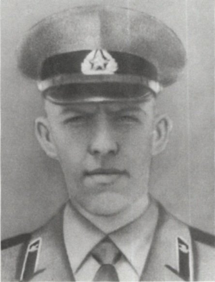 КОРНЕЕВ ЮРИЙ АЛЕКСАНДРОВИЧ