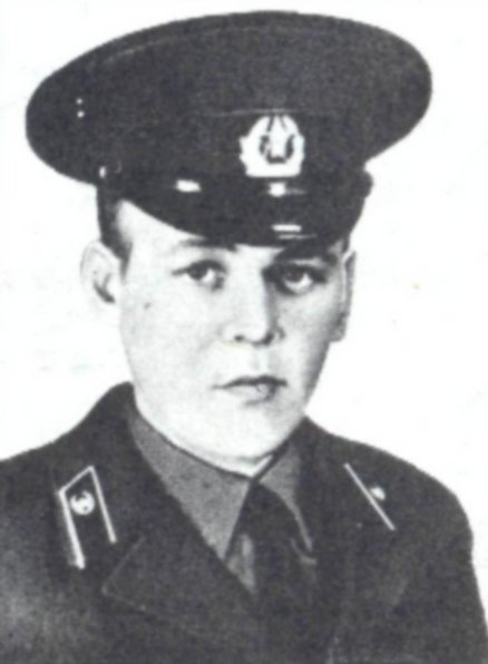 АКСЕНОВ Василий Иванович