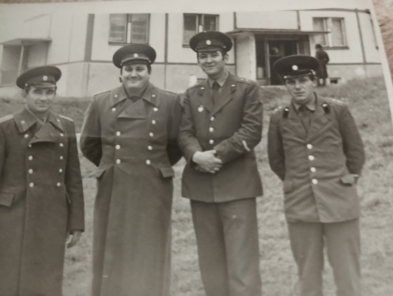 ГЛИНИСТЫЙ
                      Леонид Фёдорович