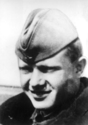 ГОРБАЧЕВСКИЙ Александр
                        Сергеевич