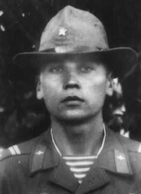 ГОРОЖАНЦЕВ Александр
                      Яковлевич