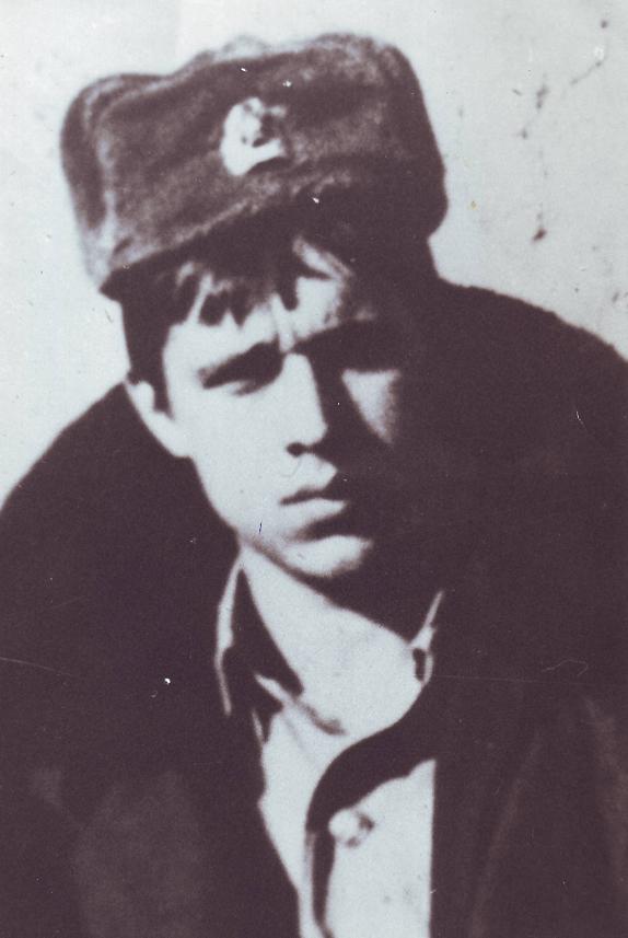 ДЕГТЯРЕВ Александр
                      Михайлович