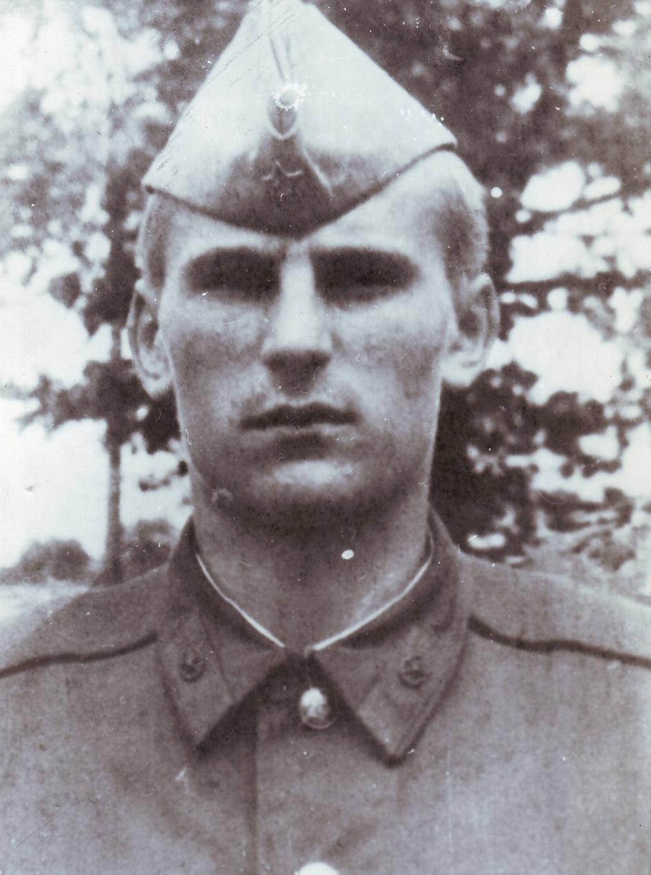 Памяти павших в
                      Афганской войне