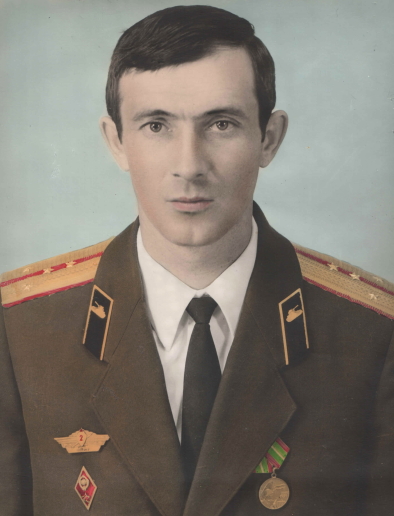 ЖУКОВ Александр
                      Васильевич