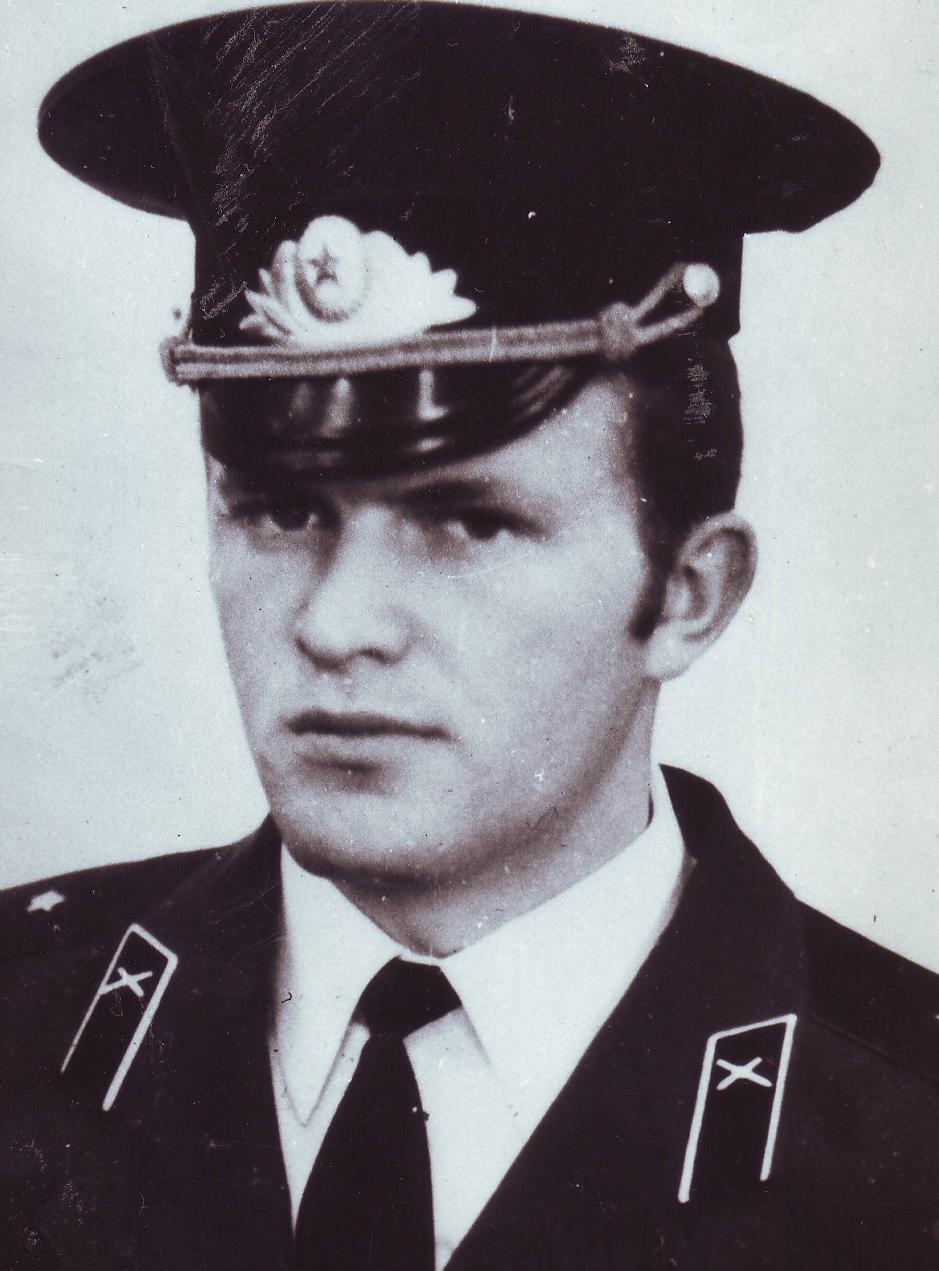 СУХИНИН Владимир
                        Николаевич