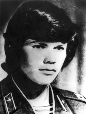 СЮТКИН Юрий
                          Александрович