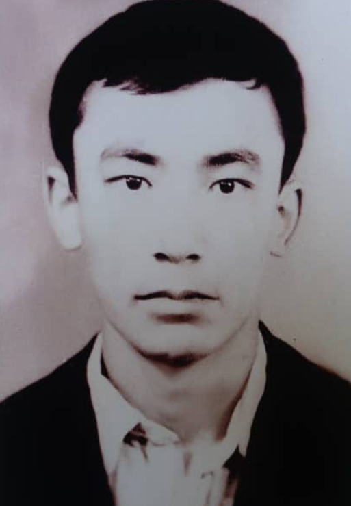 Тангиров Тухта
                    Алланович