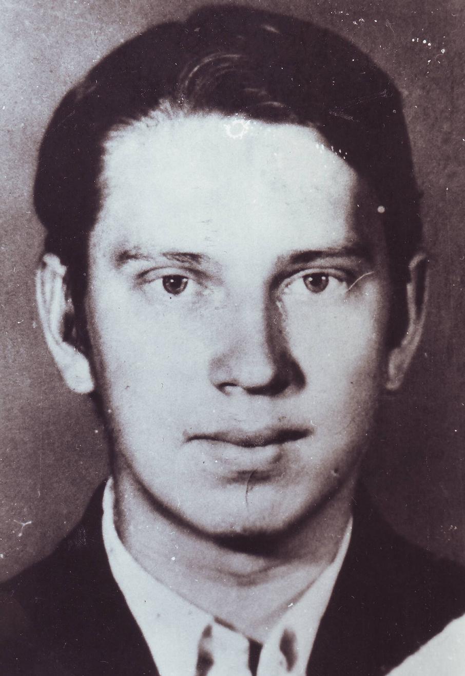 Памяти павших в
                        Афганской войне