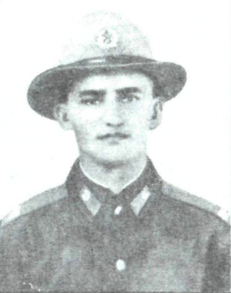 ДАНЮКОВ
Виктор Васильевич ДАНЮКОВ Виктор Васильевич