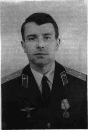 МОКРЕЦОВ Виктор
                      Анатольевич