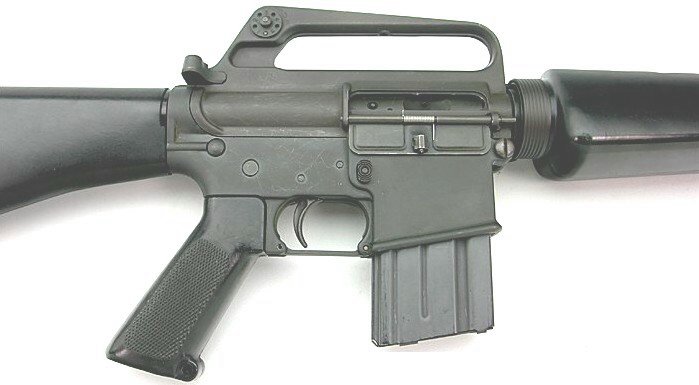 Винтовка AR-15,вид
                  справа