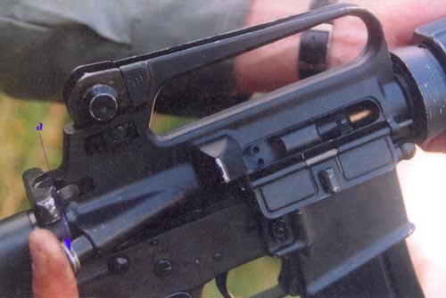 «Знаменитый»
                докрыватель затвора М-16.