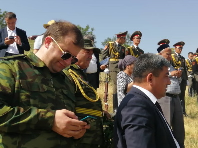 АНУФРИЕВ Михаил
              Викторович