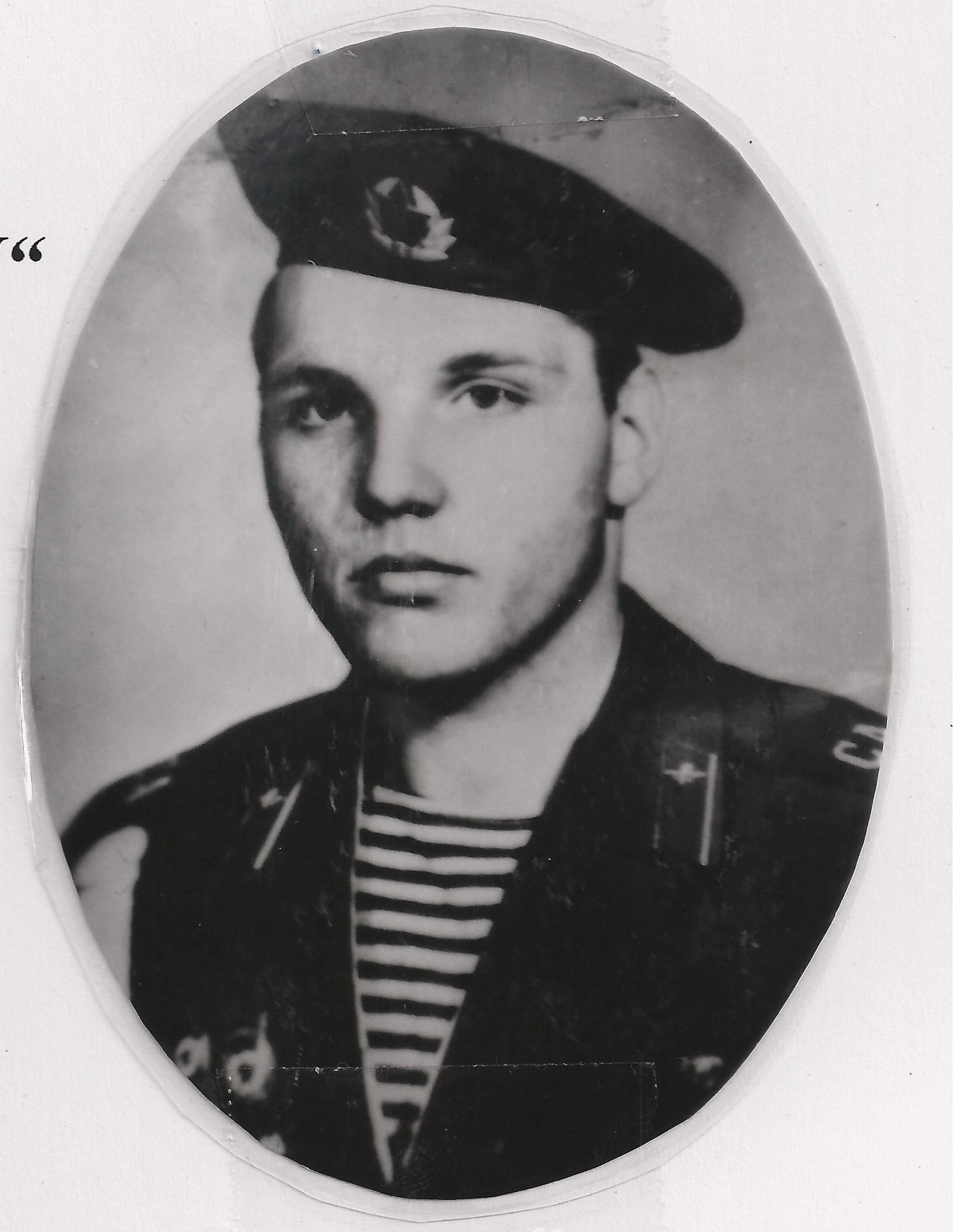 ЕГОРОВ Станислав
          Владимирович